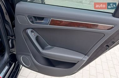Седан Audi A4 2015 в Запорожье