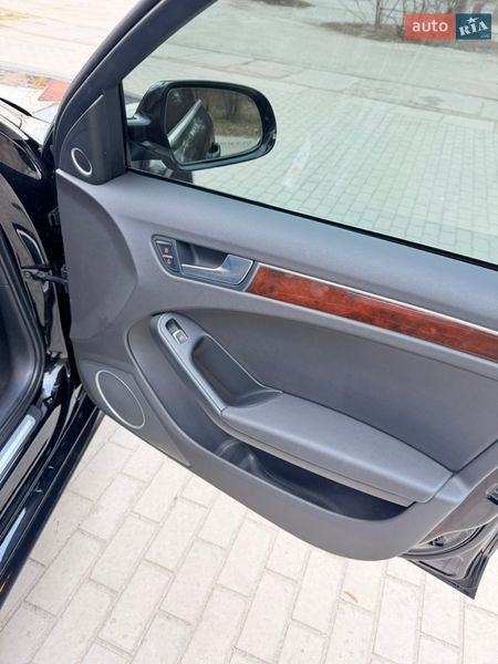 Седан Audi A4 2015 в Запорожье