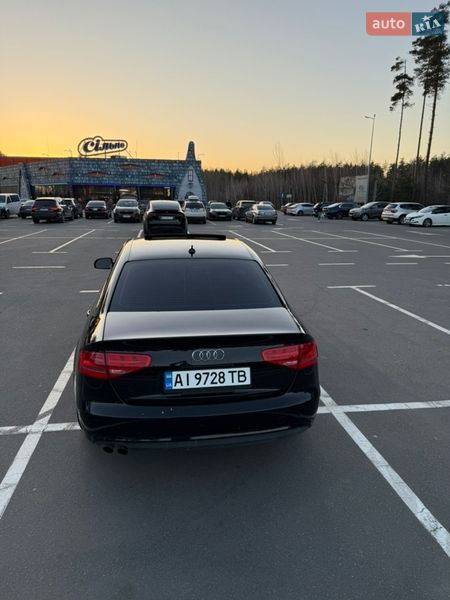 Седан Audi A4 2012 в Киеве