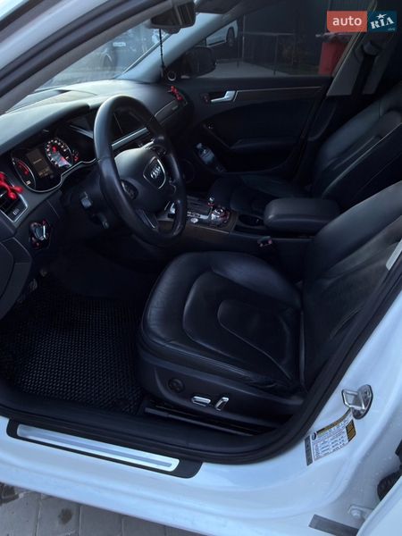Седан Audi A4 2013 в Рогатині