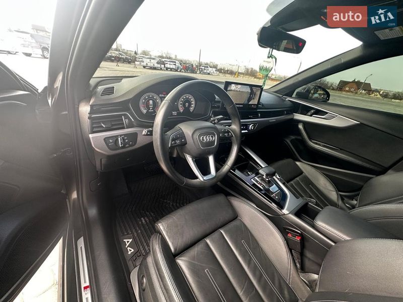 Седан Audi A4 2022 в Києві