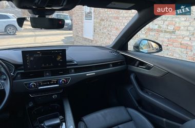 Седан Audi A4 2021 в Ровно