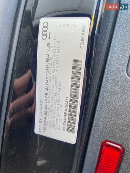 Седан Audi A4 2021 в Ровно