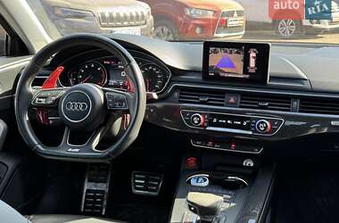 Седан Audi A4 2017 в Виннице
