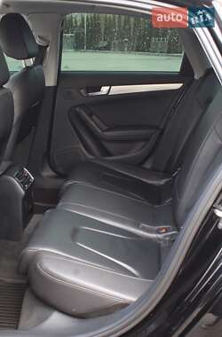 Седан Audi A4 2015 в Ивано-Франковске