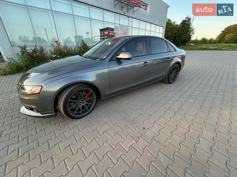 Седан Audi A4 2012 в Хмельницком