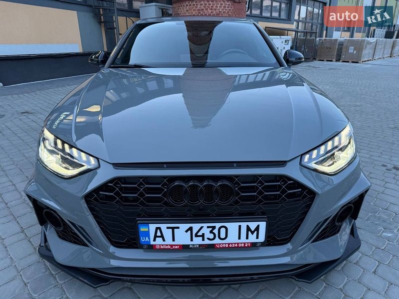 Седан Audi A4 2021 в Коломые