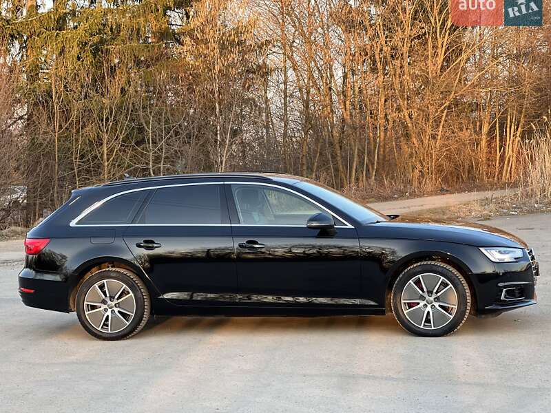 Універсал Audi A4 2016 в Дрогобичі