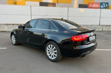Седан Audi A4 2012 в Киеве