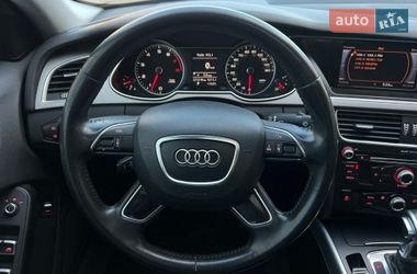 Седан Audi A4 2012 в Киеве