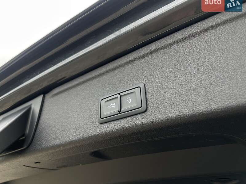 Универсал Audi A4 2017 в Бердичеве