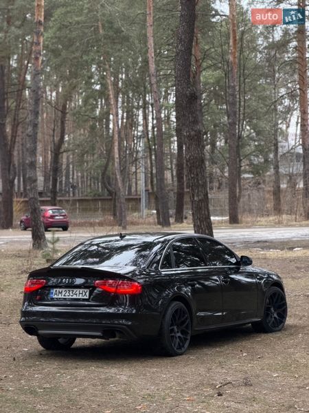 Седан Audi A4 2013 в Житомире