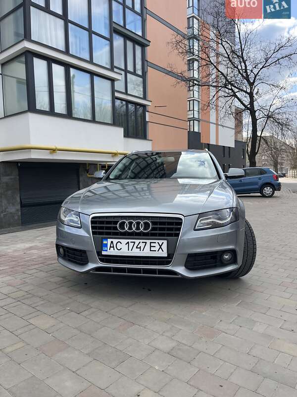 Универсал Audi A4 2010 в Луцке