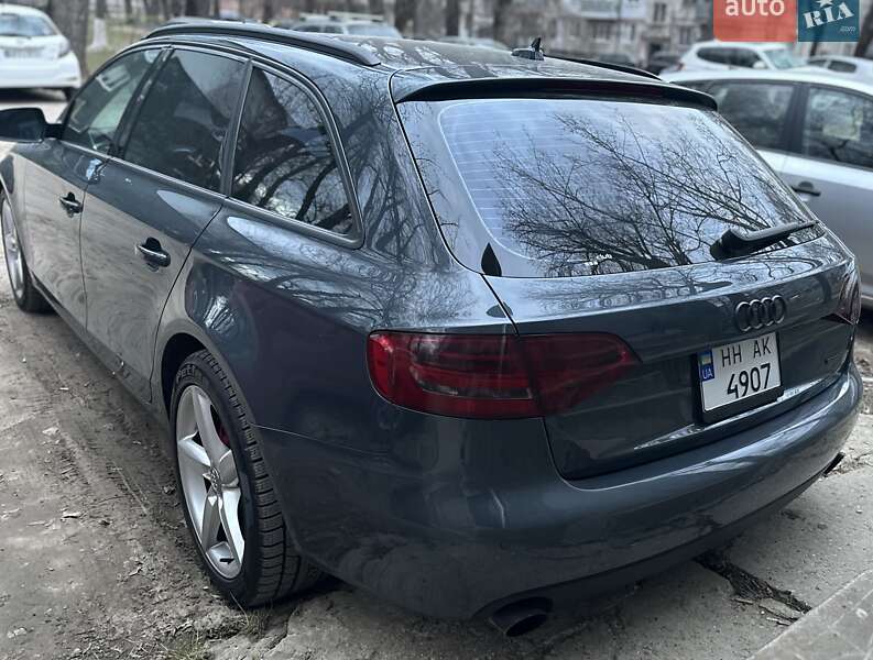 Универсал Audi A4 2010 в Одессе