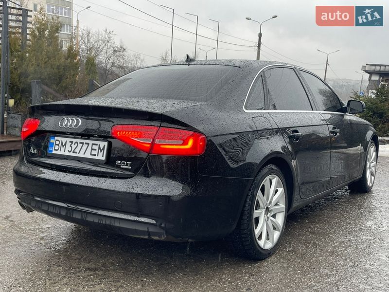 Седан Audi A4 2012 в Сумах