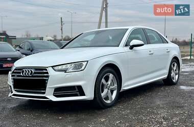 Седан Audi A4 2019 в Львові