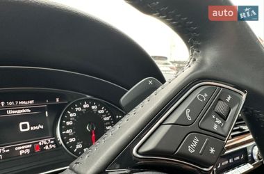 Седан Audi A4 2019 в Львове