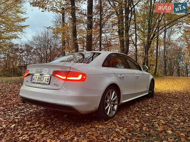 Седан Audi A4 2014 в Калуші