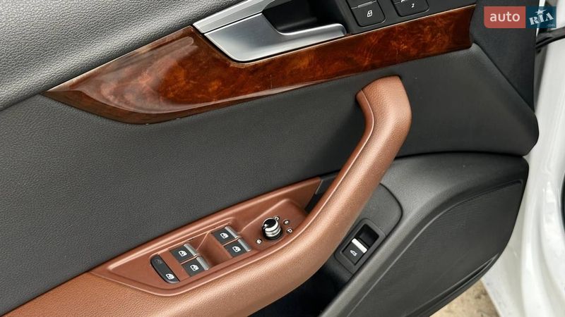 Седан Audi A4 2016 в Луцьку