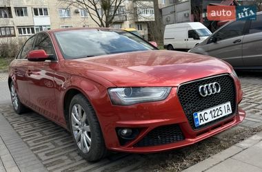 Седан Audi A4 2012 в Луцке