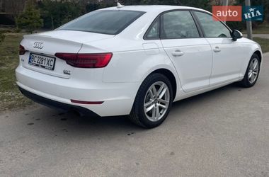 Седан Audi A4 2016 в Львове