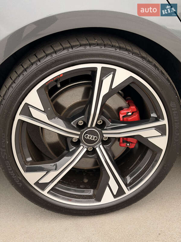Седан Audi A4 2024 в Киеве
