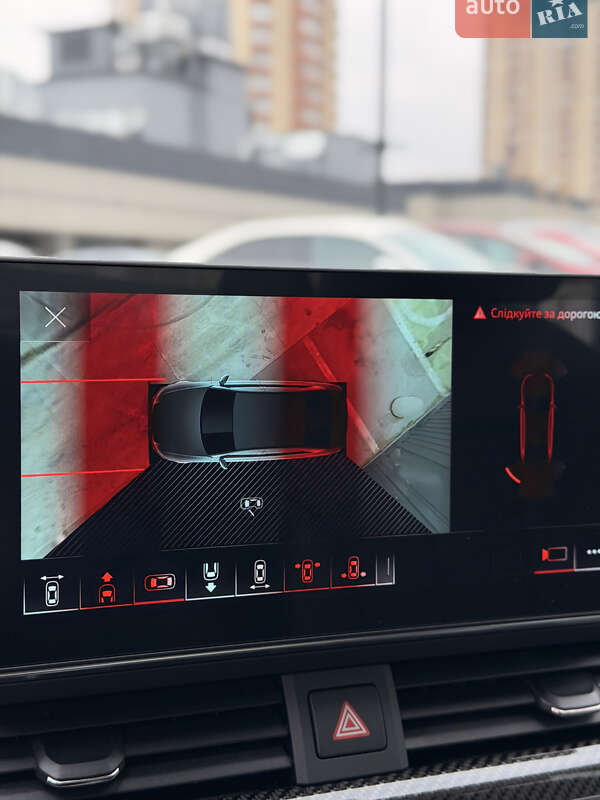Седан Audi A4 2024 в Киеве