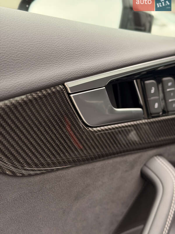 Седан Audi A4 2024 в Киеве