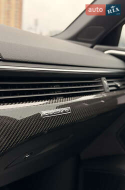 Седан Audi A4 2024 в Киеве