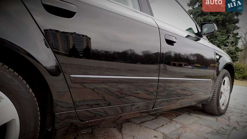 Универсал Audi A4 2006 в Кременчуге