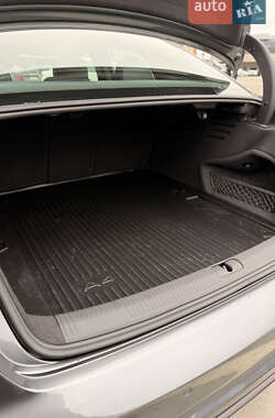 Седан Audi A4 2024 в Киеве
