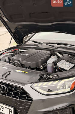 Седан Audi A4 2024 в Киеве