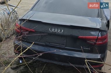 Седан Audi A4 2016 в Львові