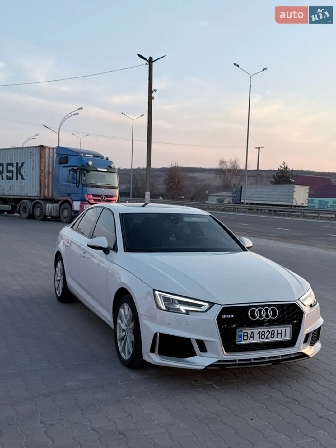 2017 Audi A4 - мініатюра 4