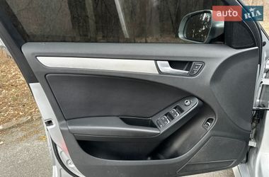 Седан Audi A4 2013 в Обухове