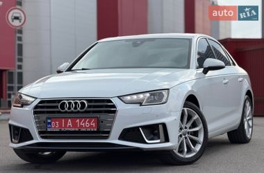 Седан Audi A4 2019 в Києві