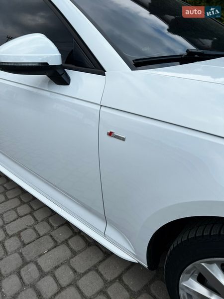 Седан Audi A4 2017 в Шептицькому