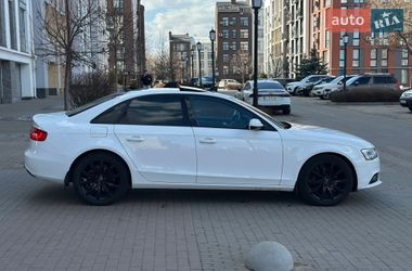 Седан Audi A4 2015 в Києві