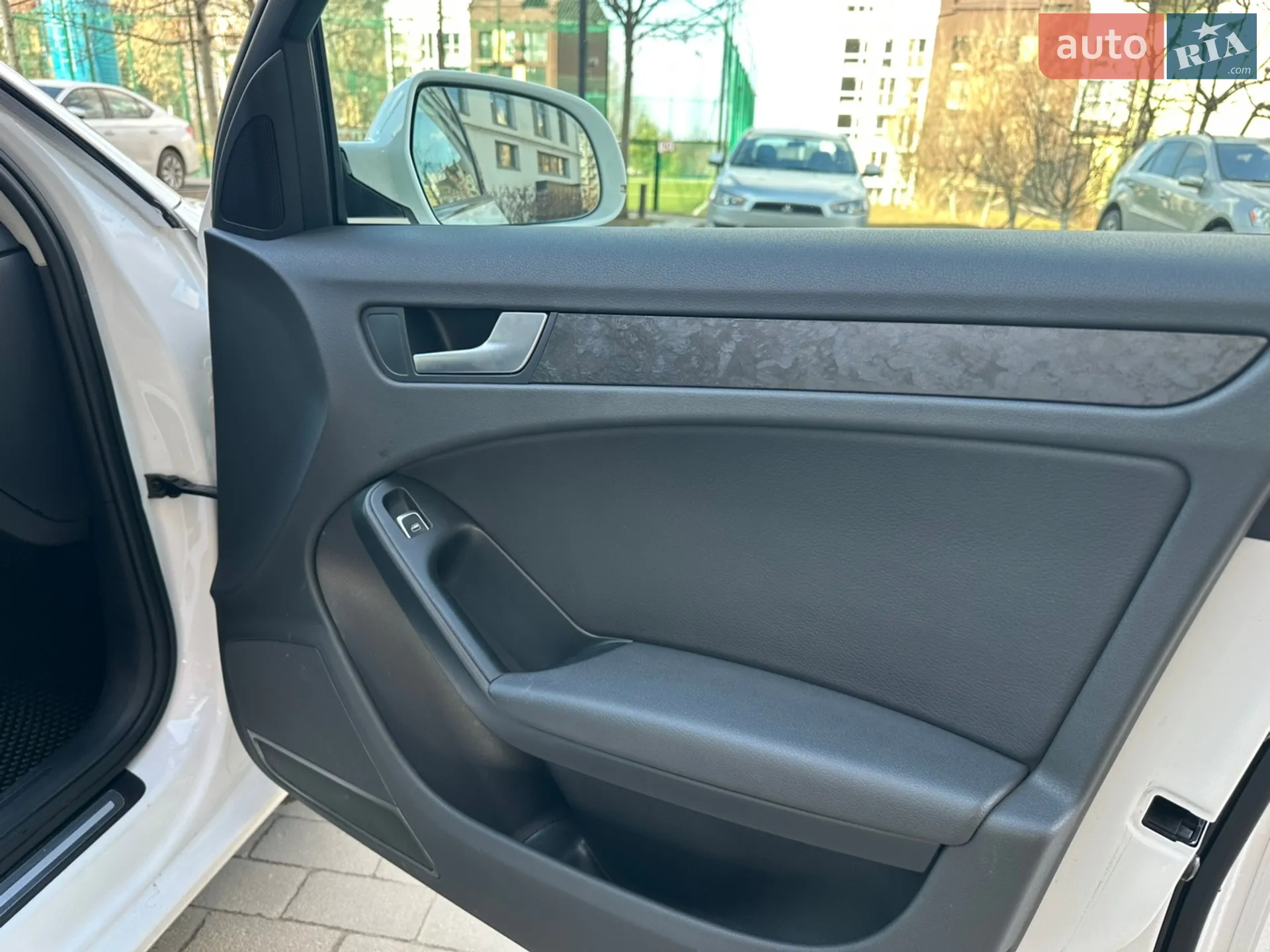 2015 Audi A4 - мініатюра 16