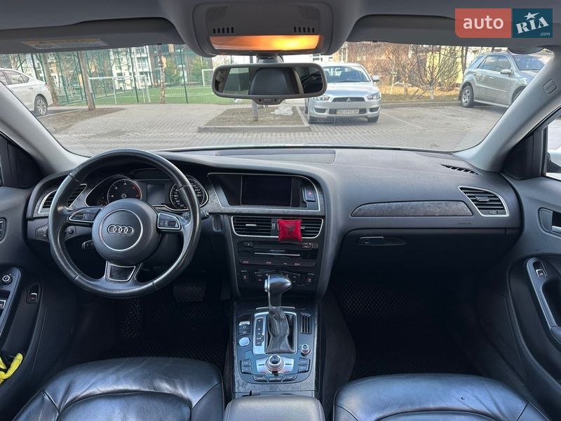 Седан Audi A4 2015 в Києві