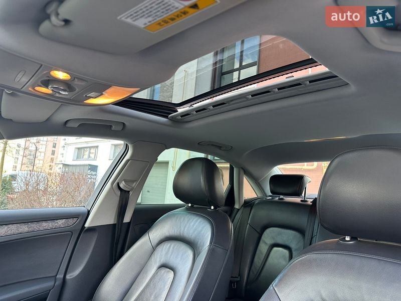 Седан Audi A4 2015 в Києві