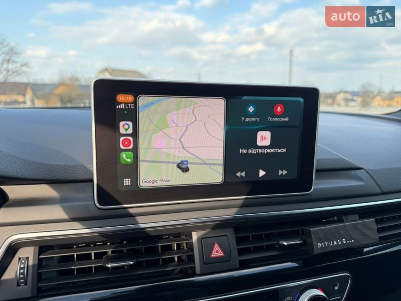 Универсал Audi A4 2015 в Долине