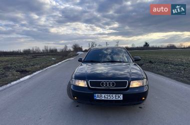 Седан Audi A4 1998 в Виннице