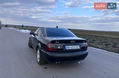 Седан Audi A4 1998 в Виннице