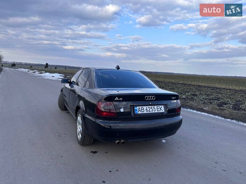 Седан Audi A4 1998 в Виннице