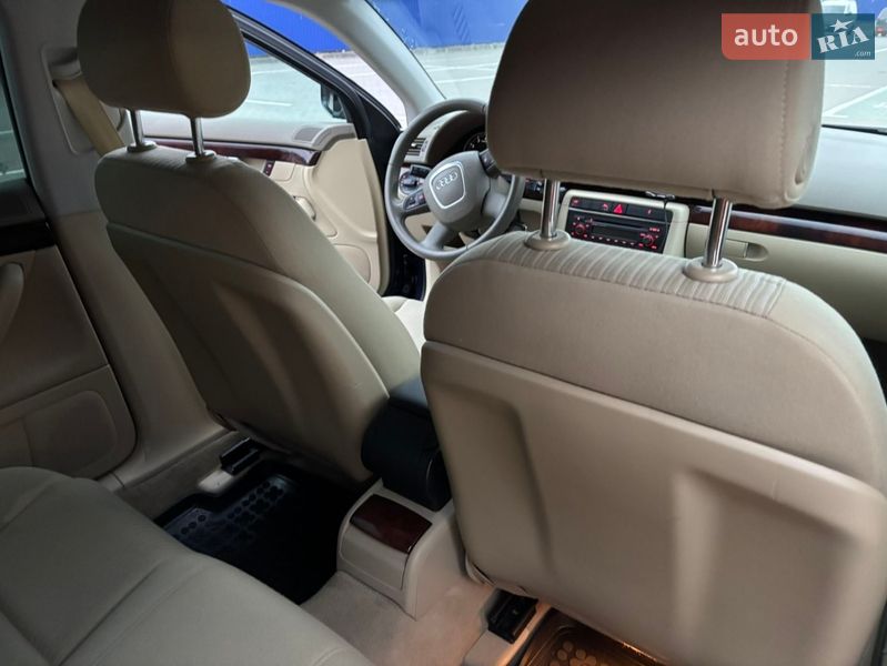 Универсал Audi A4 2004 в Калуше