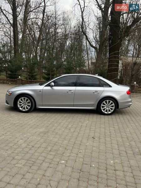 Седан Audi A4 2015 в Львове