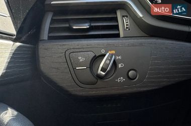 Седан Audi A4 2020 в Одессе