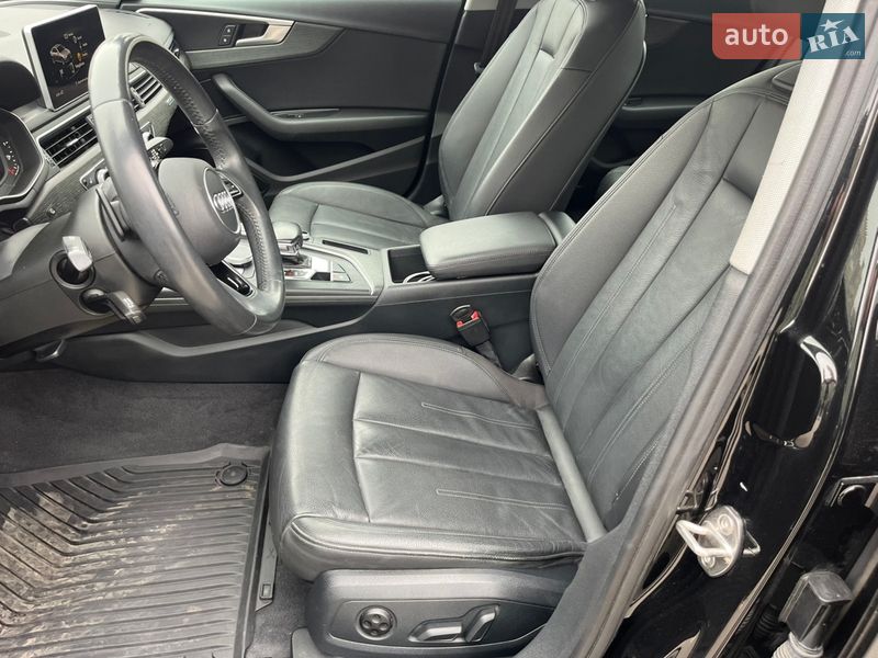 Седан Audi A4 2018 в Киеве