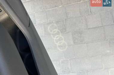 Седан Audi A4 2021 в Львове